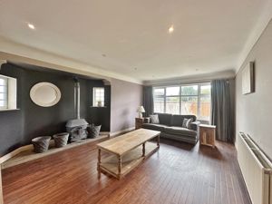 Photo 29- click for photo gallery